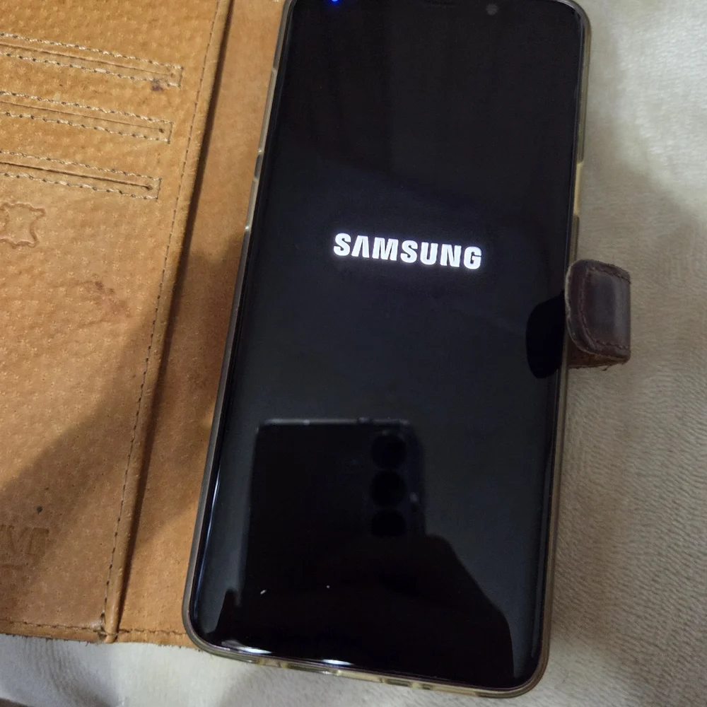 Samsung Galaxy S9+ 64GB AT&T